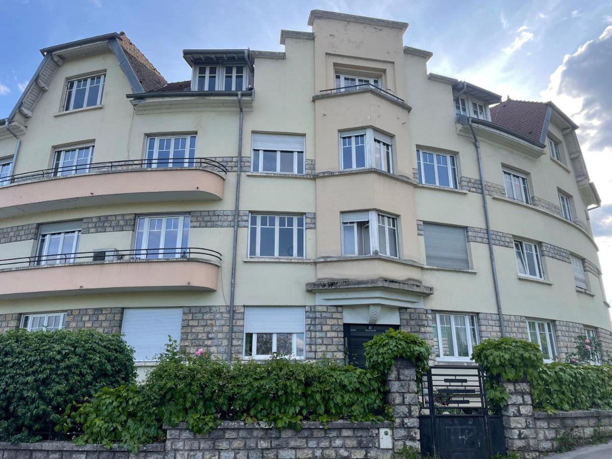 Apartamento Situe A 5 Minutes De La Gare Besanzón Exterior foto
